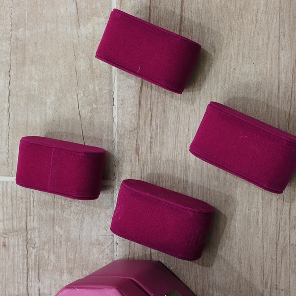 Pink Watch Storage Box - Picture 4 of 8